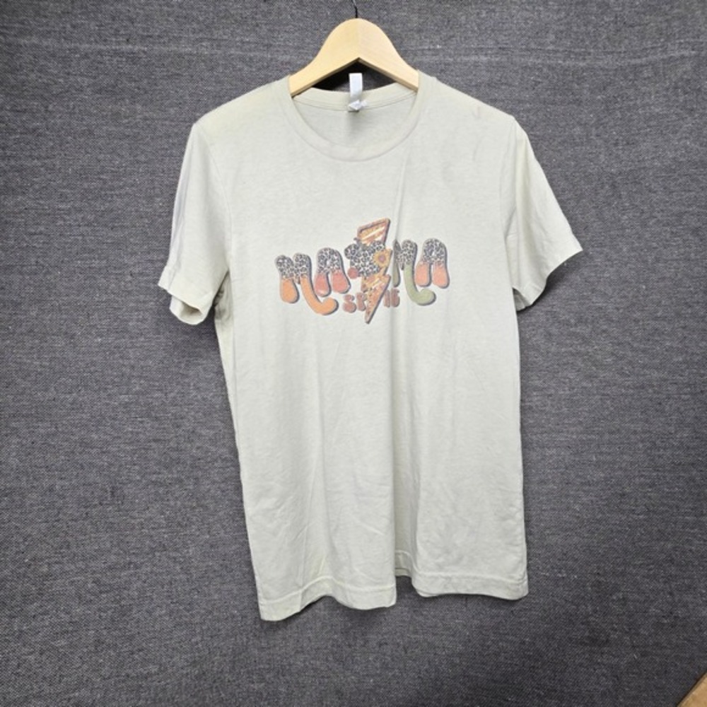 Bella Canvas Mama Graphic Tee Shirt Cream Leopard Lightning Bolt‎ Size M